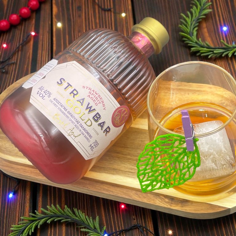 Strawbar Gold: Χρυσές Γιορτές με Άρωμα Άγριας Φράουλας